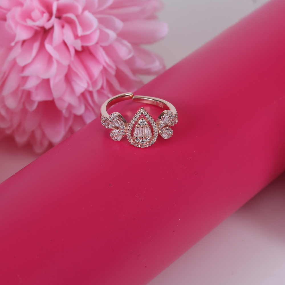 Zircon studded Cocktail ring