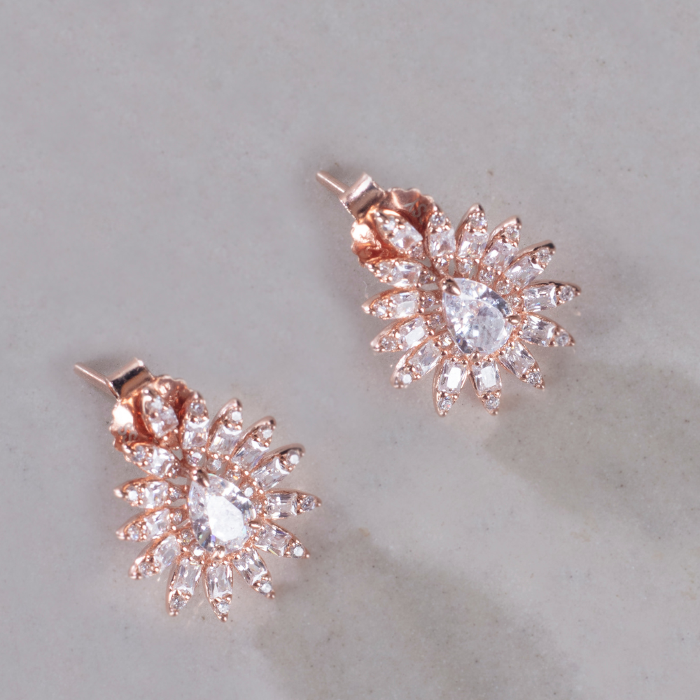 Zirconia studded Flower shine