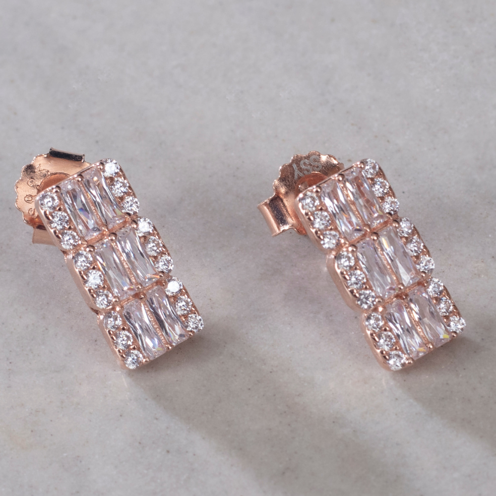 Zirconia studded Geometric drop