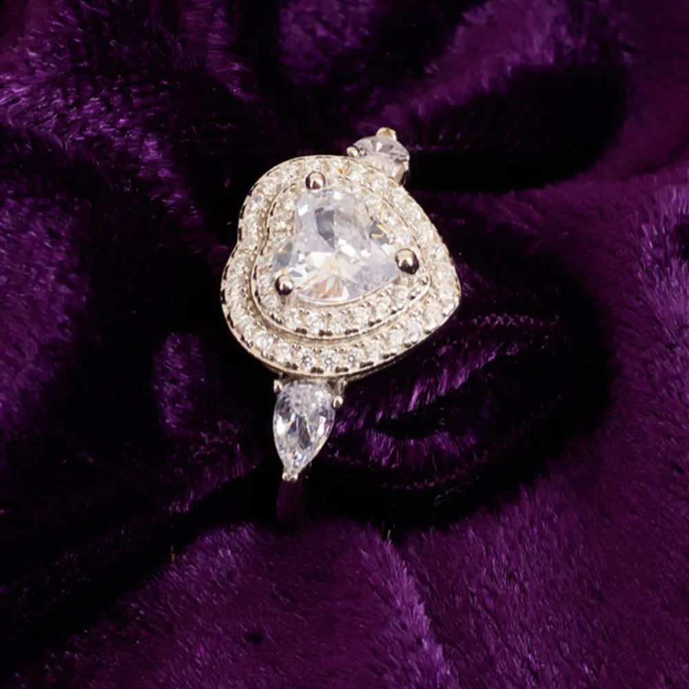 HEART SHAPE SOLITAIRE