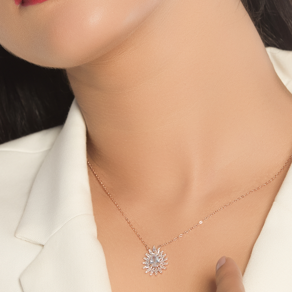 Zirconia studded Flower shine