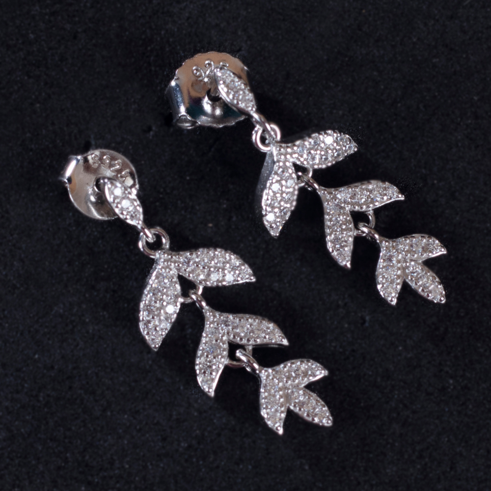 Zirconia Studded leaves
