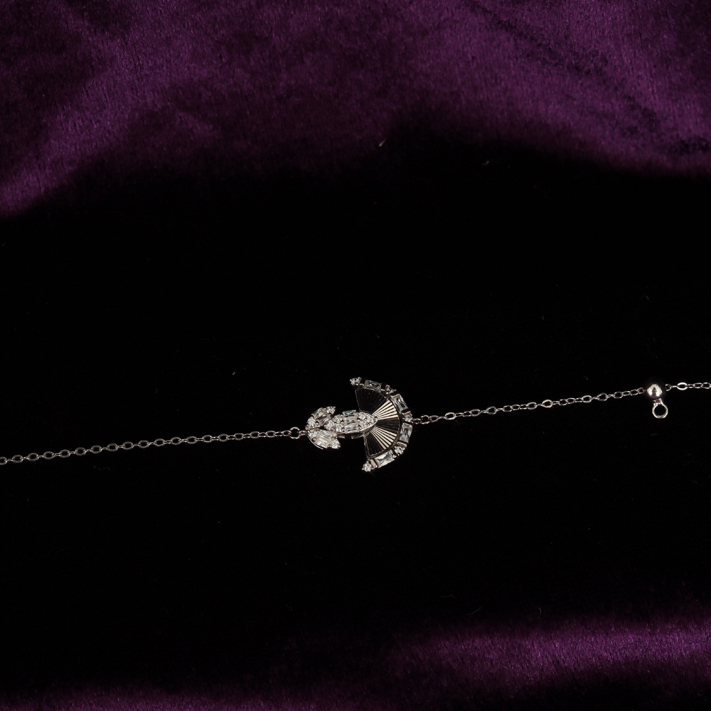 3D cut half circle Studded leaves