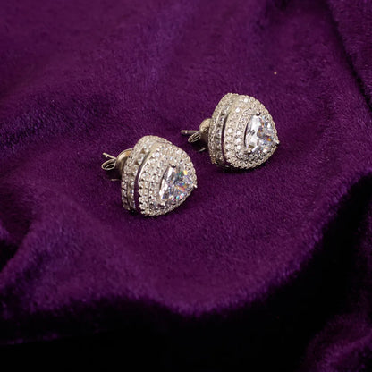 ROUND TRIANGLE COLOR STUDDED