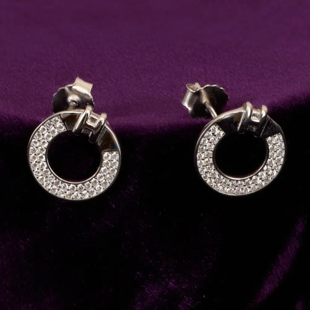 STUDDED CIRCLE