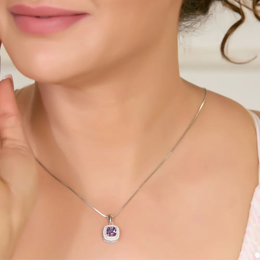 FINE SQUARE STUDDED COLOR STONE