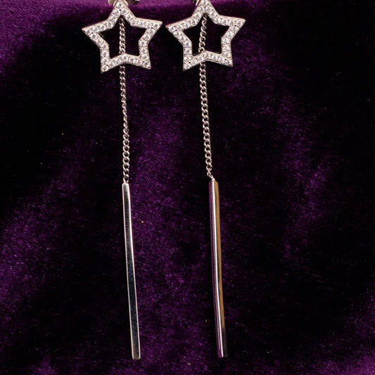 STAR DROP STUDDED