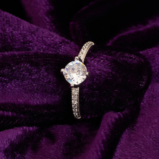 SOLITAIRE